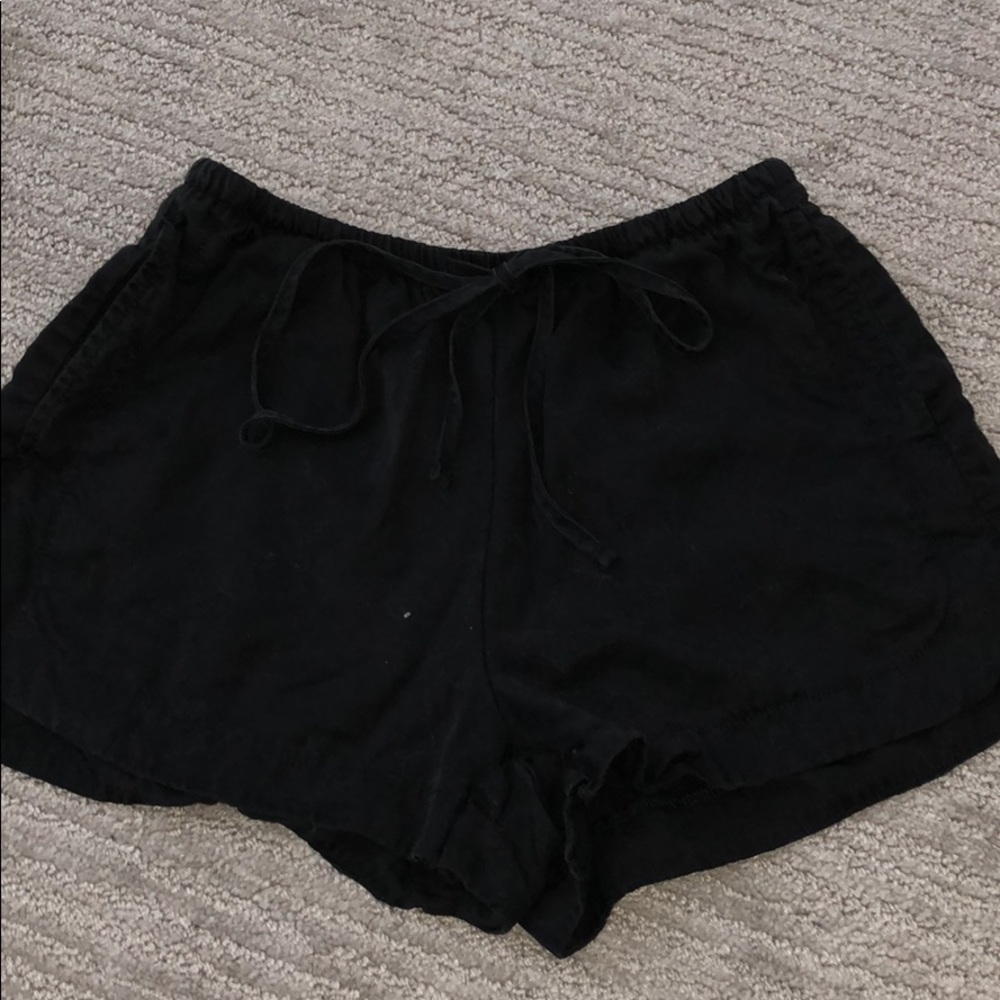 Brandy Melville shorts